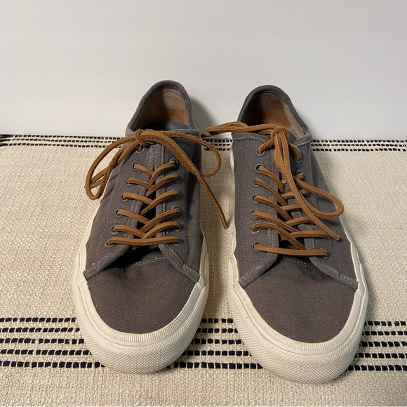 FRYE / Mens Ledlow Gray Sneakers Size 11 - Picture 2 of 11